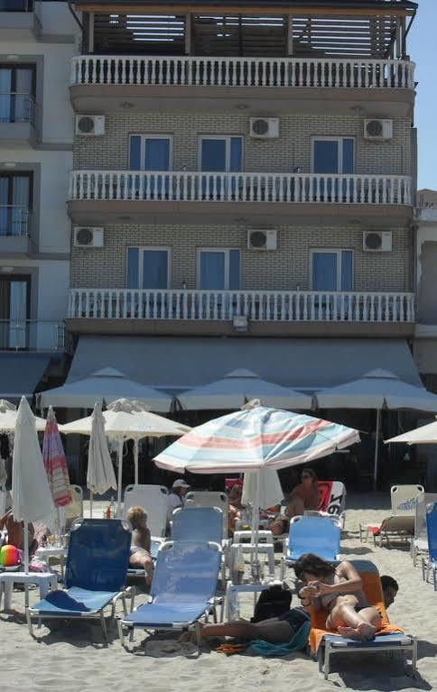 Oscar Hotell Paralía Exteriör bild